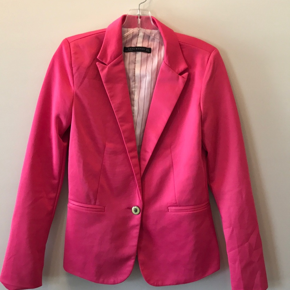 ZARA MAGENTA BLAZER! Size S